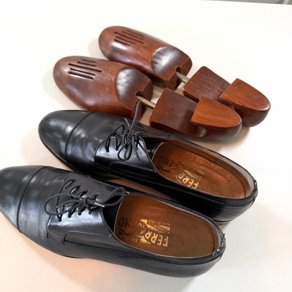 Salvatore Ferragamo Vintage Black Leather Cap Toe Oxfords Men’s 8 Italy
